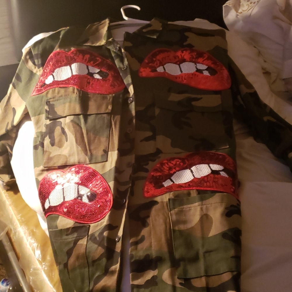 Jacket - Picture 5 of 5